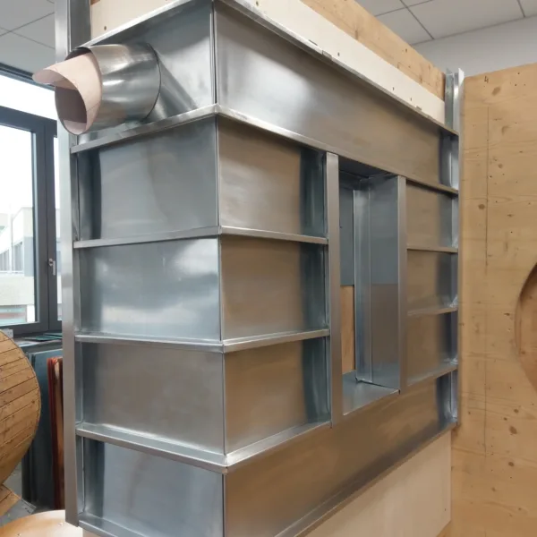 Gekantetes Blechteil aus der Werkstatt